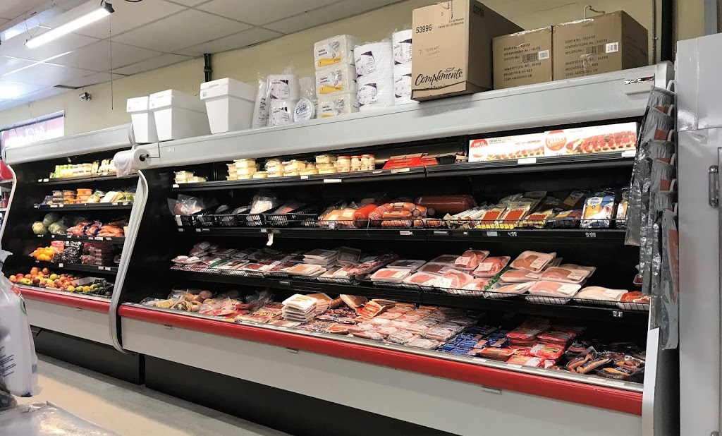 Delta Foodland | 41 King St, Delta, ON K0E 1G0, Canada | Phone: (613) 928-2030