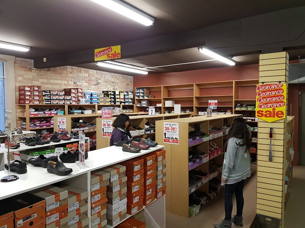 Aden Footwear | 669 Dundas St, Woodstock, ON N4S 1E5, Canada | Phone: (519) 537-2336