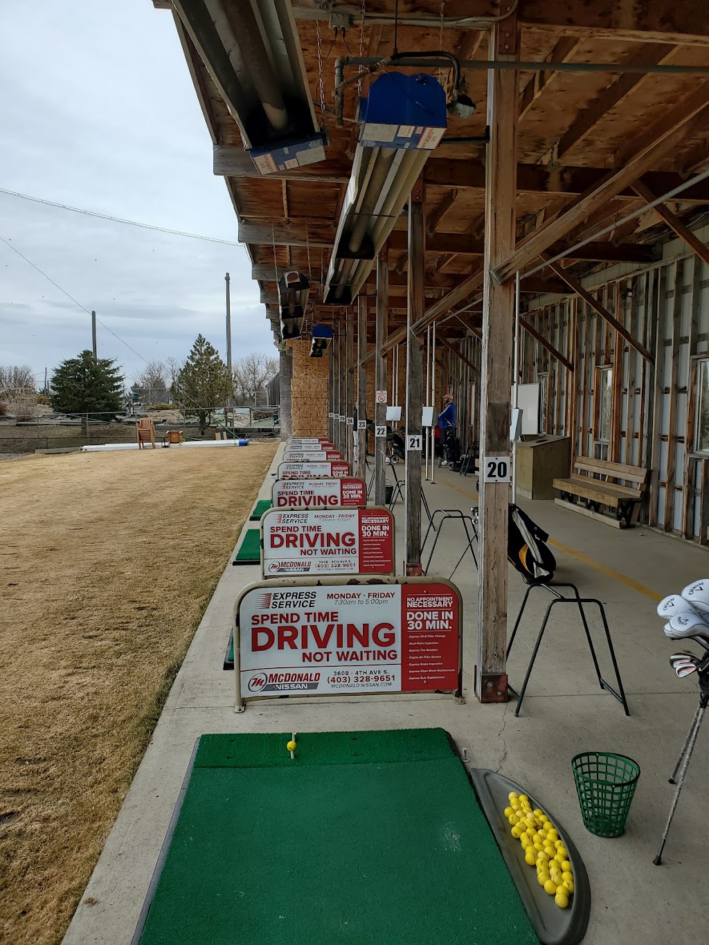 Evergreen Golf Centre | 5225 24 Ave S, Lethbridge, AB T1K 7C2, Canada | Phone: (403) 329-4500