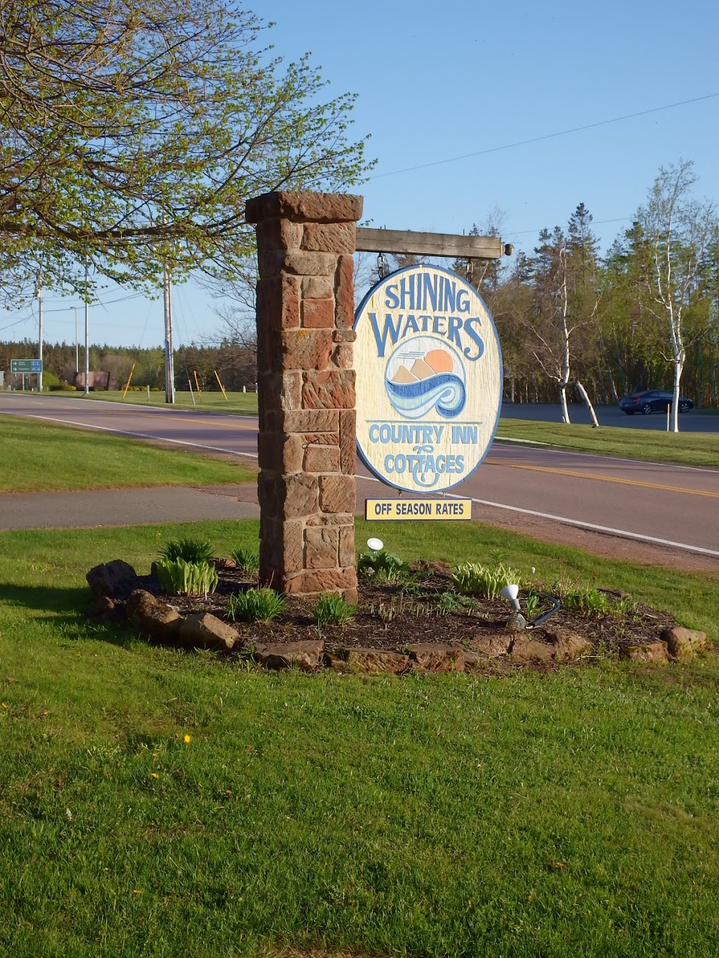 Shining Waters Country Inn | 7600 Cawnpore Ln, Hunter River, PE C0A 1N0, Canada | Phone: (902) 963-2251