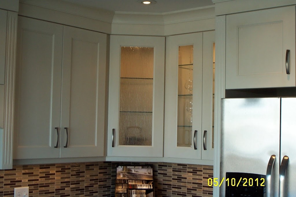 McClelland Glass | 49 Colborne St W, Brantford, ON N3T 1K6, Canada | Phone: (519) 752-5434