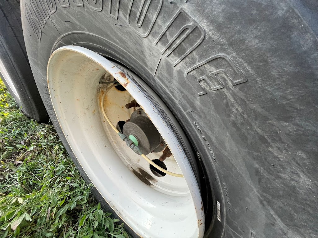 MASTER Truck & Trailer Repair | 498 Cuthbert Cir, London, ON N6M 1K7, Canada | Phone: (519) 781-3032