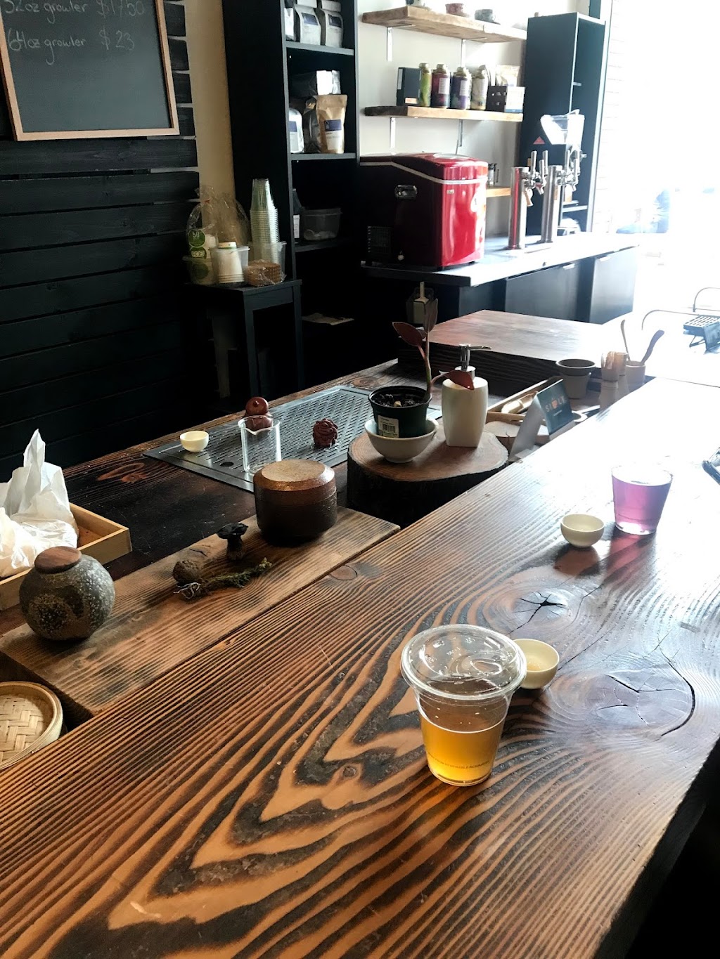 O5 Tea + Kombucha | 2208 W 4th Ave, Vancouver, BC V6K 1N8, Canada | Phone: (604) 558-0500