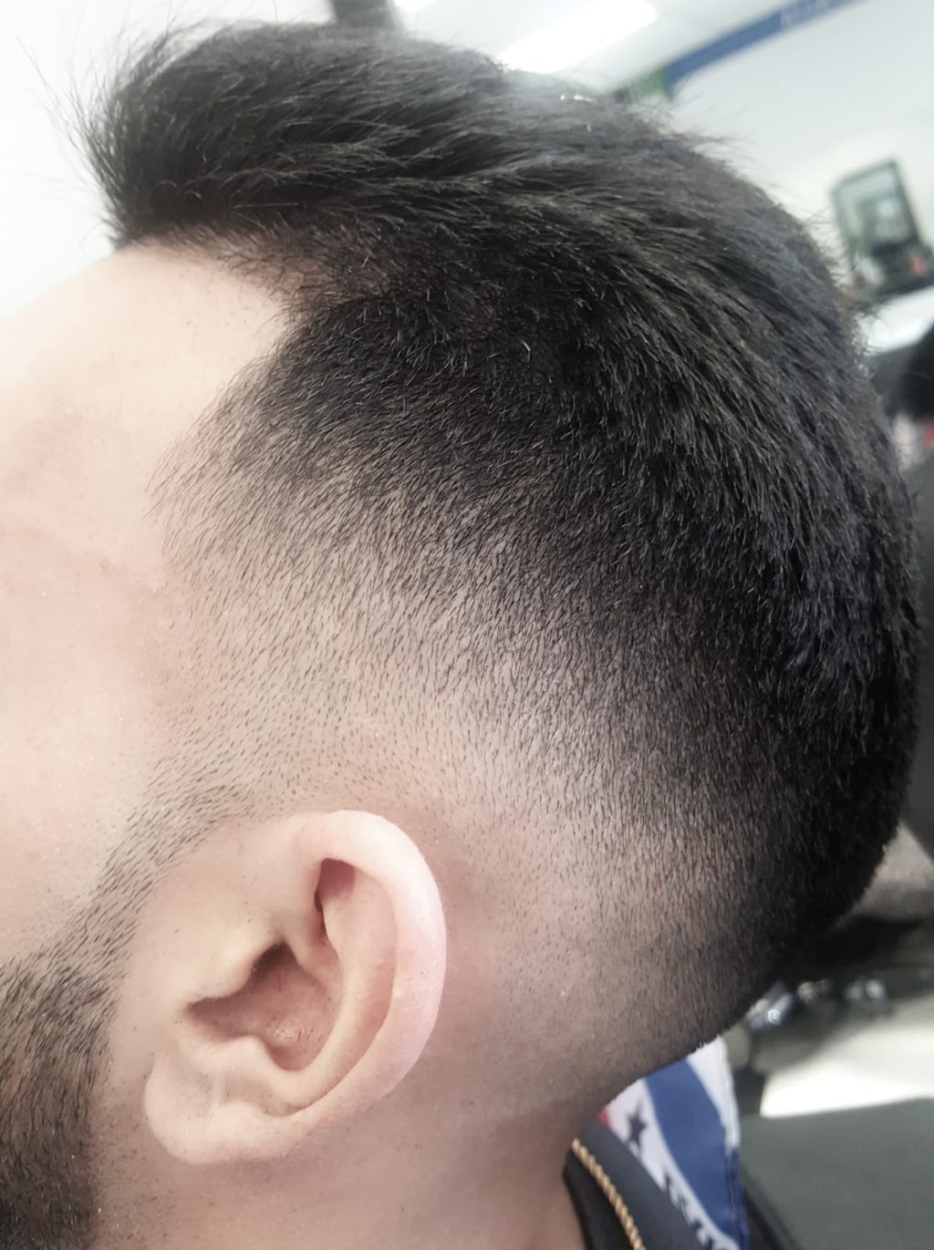 Big Boss Hair salon | 18810 72 Ave #101, Surrey, BC V4N 6R4, Canada | Phone: (604) 372-4041