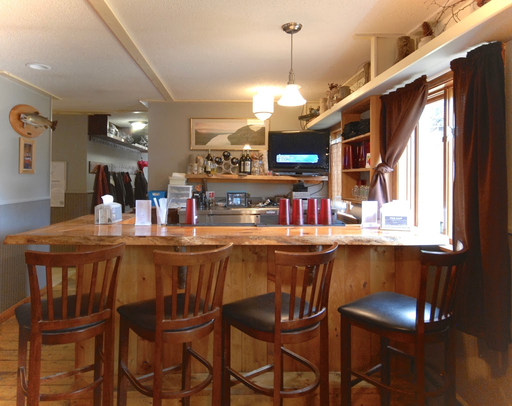 The Gap Pub & Grill | 280 VT-5A, Orleans, VT 05860, USA | Phone: (802) 525-4187