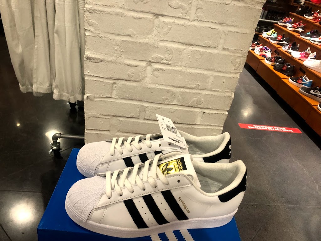 Champs Sports | 5000 Canoe Pass Way, Tsawwassen, BC V4M 0B3, Canada | Phone: (604) 948-0525