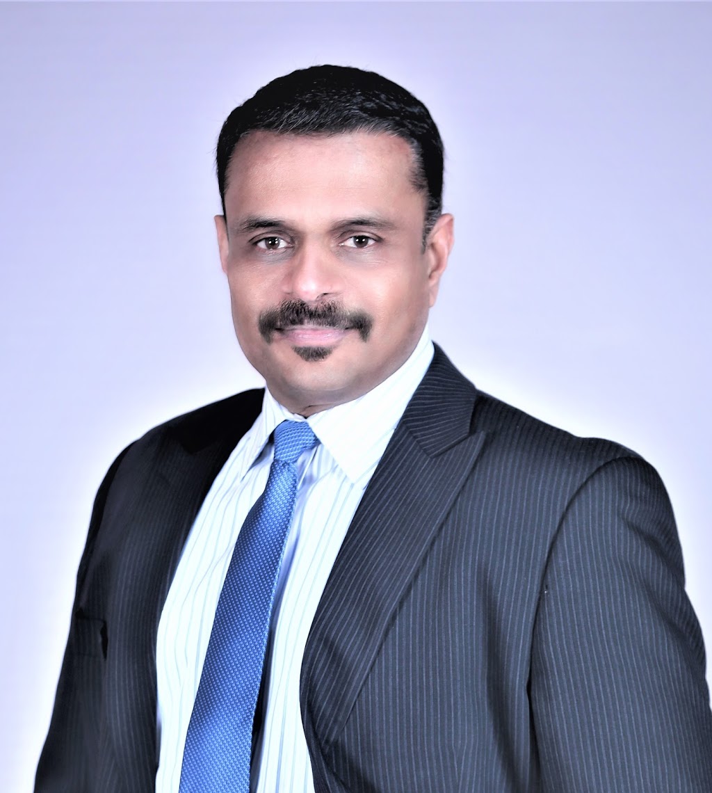 Ravi Paramanathan, Real Estate Salesperson, Royal Lepage Terrequ | 3341 Markham Rd UNIT 127 B, Scarborough, ON M1X 0A5, Canada | Phone: (416) 528-6279