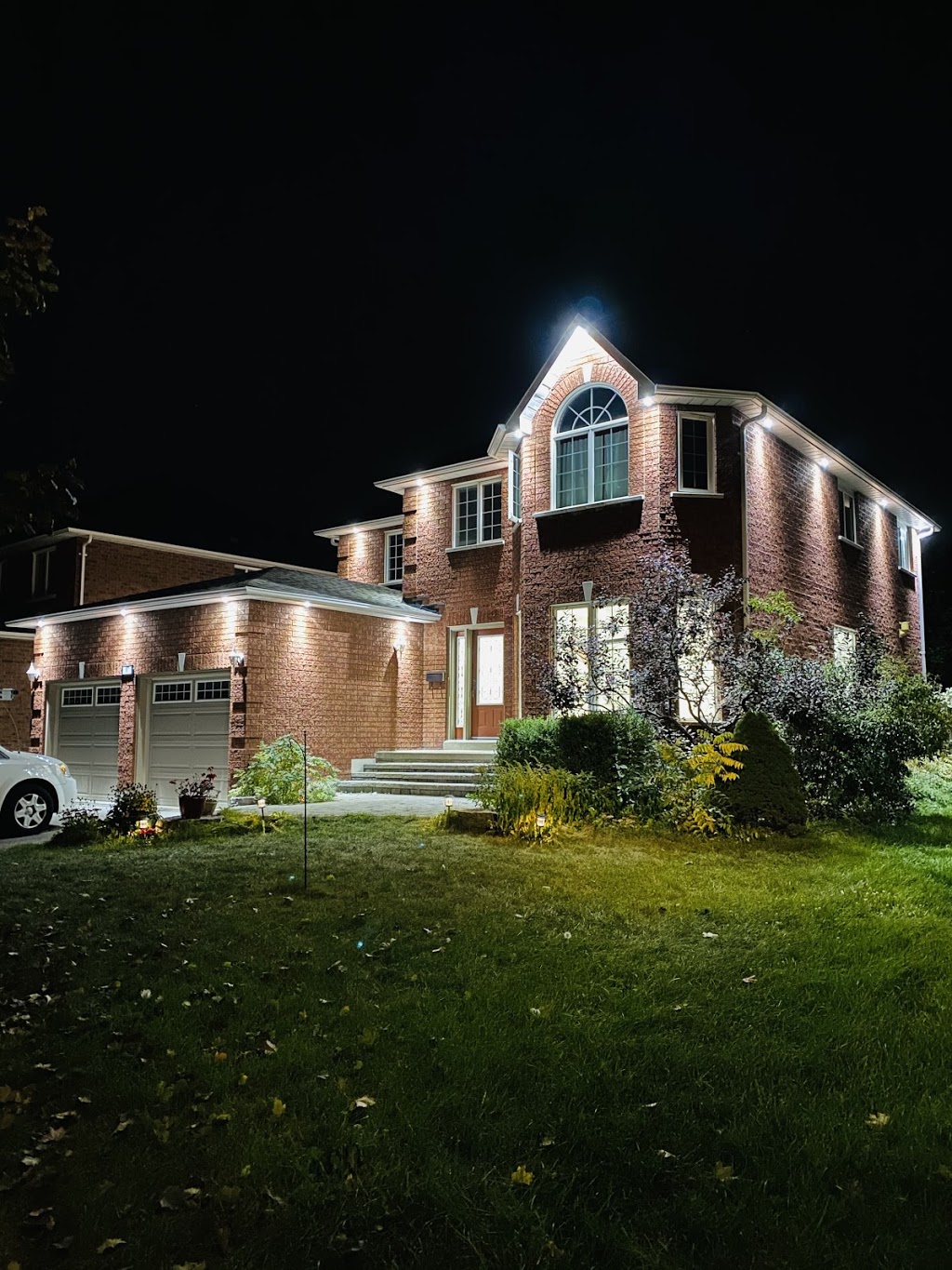 LED Pot-Lights Installation & All Kind of Electrical Services | 225 Castle Oaks Crossing, Kleinburg, ON L0J 1C0, Canada | Phone: (416) 995-1887