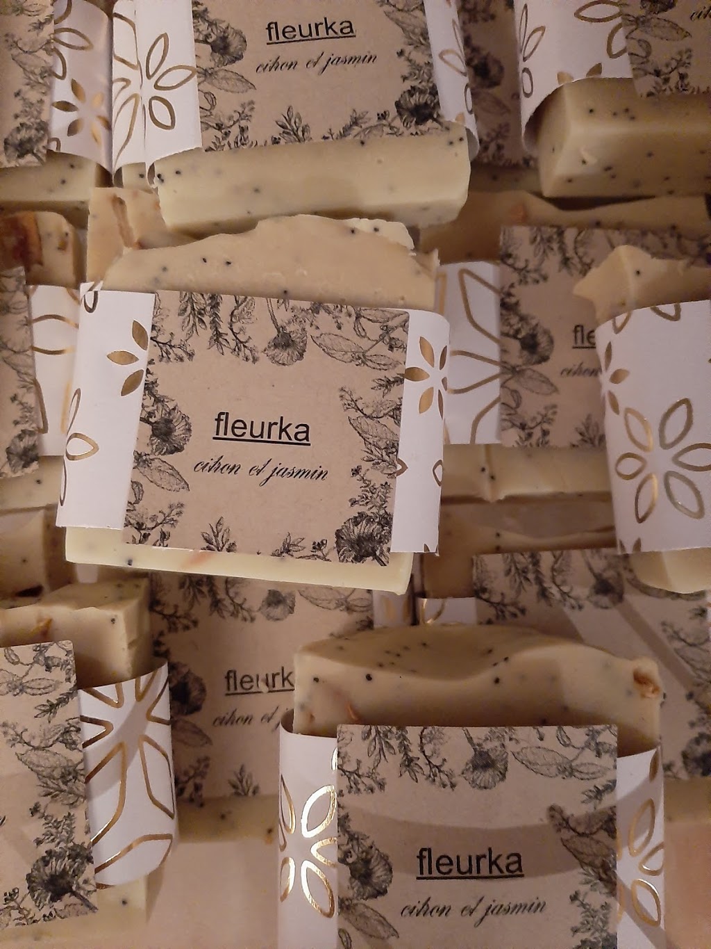 fleurka | 256 Rue Hugues Pommier, Boucherville, QC J4B 1M9, Canada | Phone: (514) 592-8004