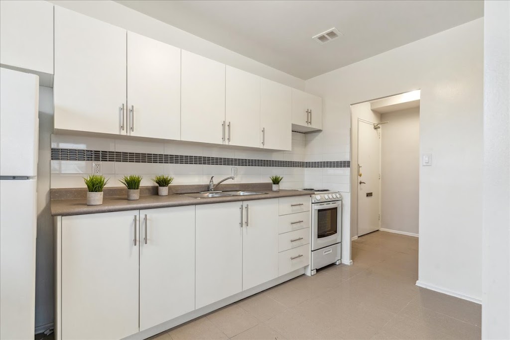 Princess Anne Apartments | 1221 Simcoe St N, Oshawa, ON L1G 4X2, Canada | Phone: (289) 869-0693