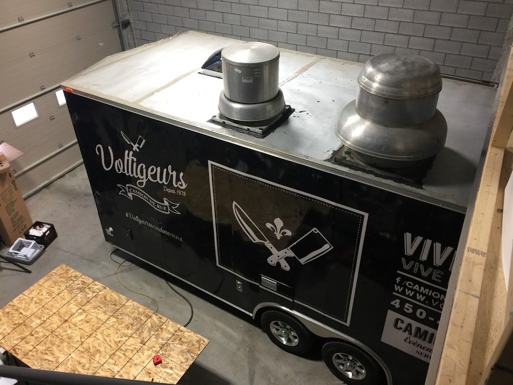 Food truck - cuisine de rue | 300 Bd du Curé-Labelle, Sainte-Thérèse, QC J7E 2Y1, Canada | Phone: (514) 435-8148