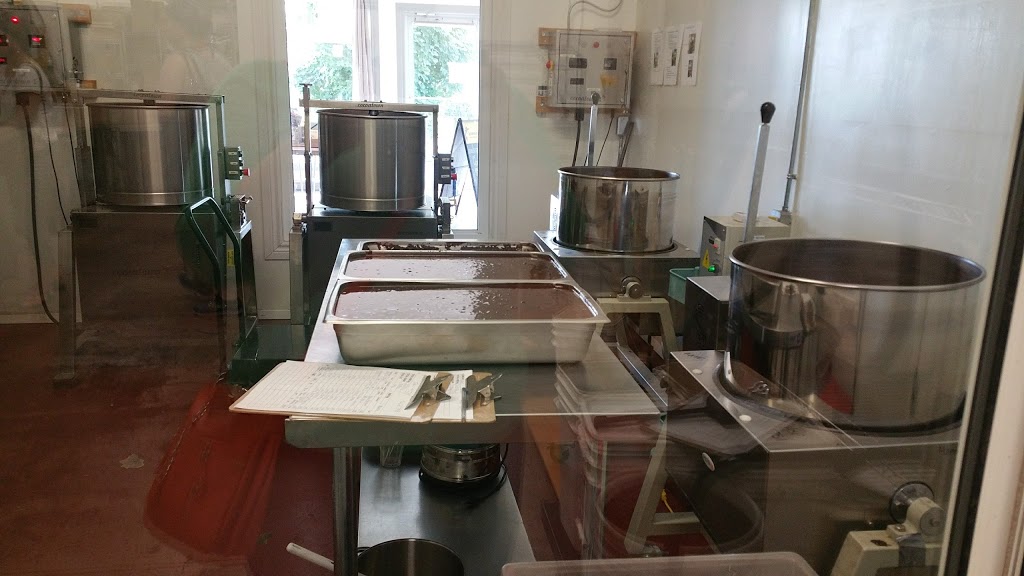 Hummingbird Chocolate | 9 Houston Dr, Almonte, ON K0A 1A0, Canada | Phone: (613) 801-0357