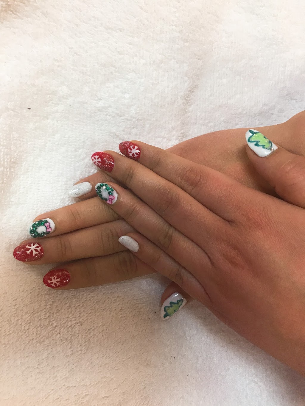 Classy Nails | 8707 Dufferin St Unit #23, Thornhill, ON L4J 0A6, Canada | Phone: (905) 771-1303
