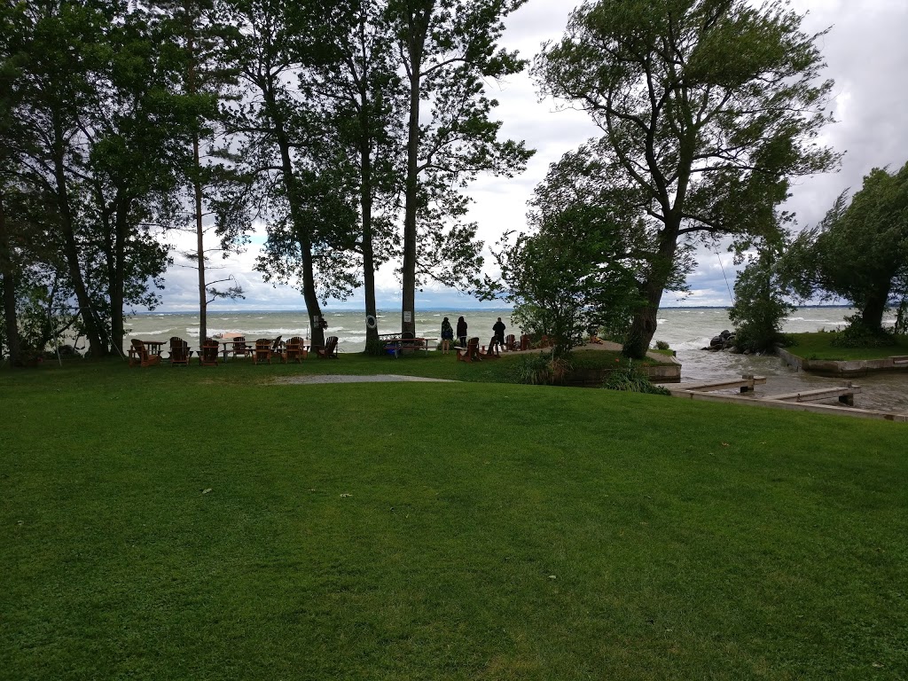Point of Mara Resort & Trailer Park | 2268 Lakeshore Dr, Brechin, ON L0K 1B0, Canada | Phone: (705) 484-5866