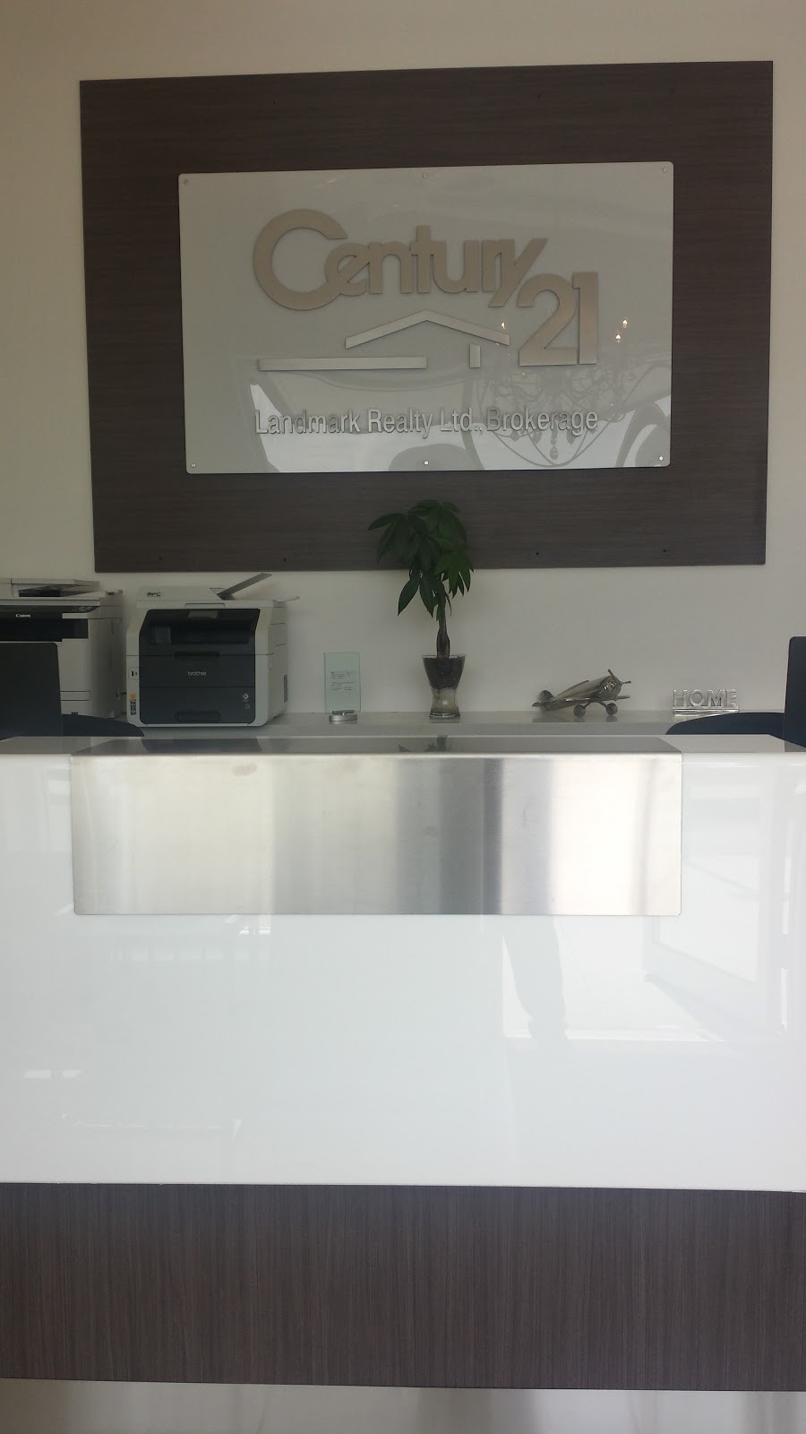Century 21 Landmark Realty Ltd., Brokerage | 1396 Don Mills Rd B119, North York, ON M3B 3N1, Canada | Phone: (416) 732-9777