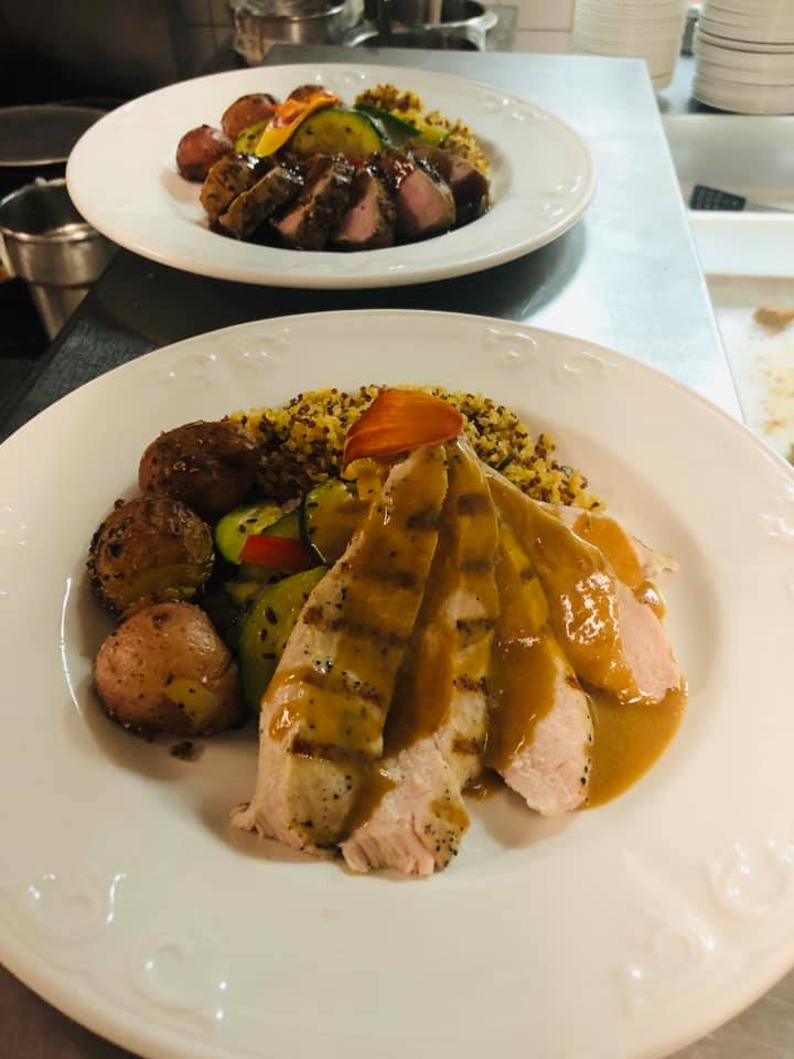 Restaurant le Tire-Bouchon | 1086 Rue Bruce, Dunham, QC J0E 1M0, Canada | Phone: (450) 295-3335