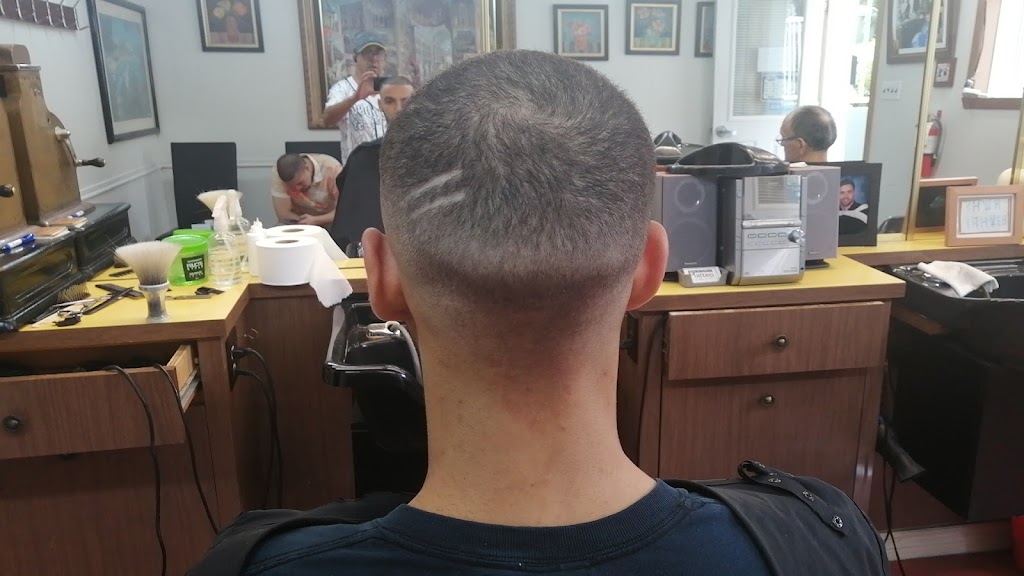 Salon de Barbier Matteo Barber Shop | 7683 Rue Broadway, LaSalle, QC H8P 1H9, Canada | Phone: (438) 390-2518