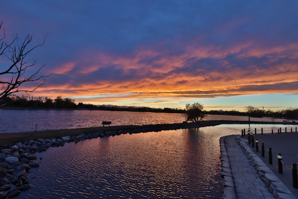 Henderson Lake Golf Club | 2727 S Parkside Dr, Lethbridge, AB T1K 0C6, Canada | Phone: (403) 329-6767
