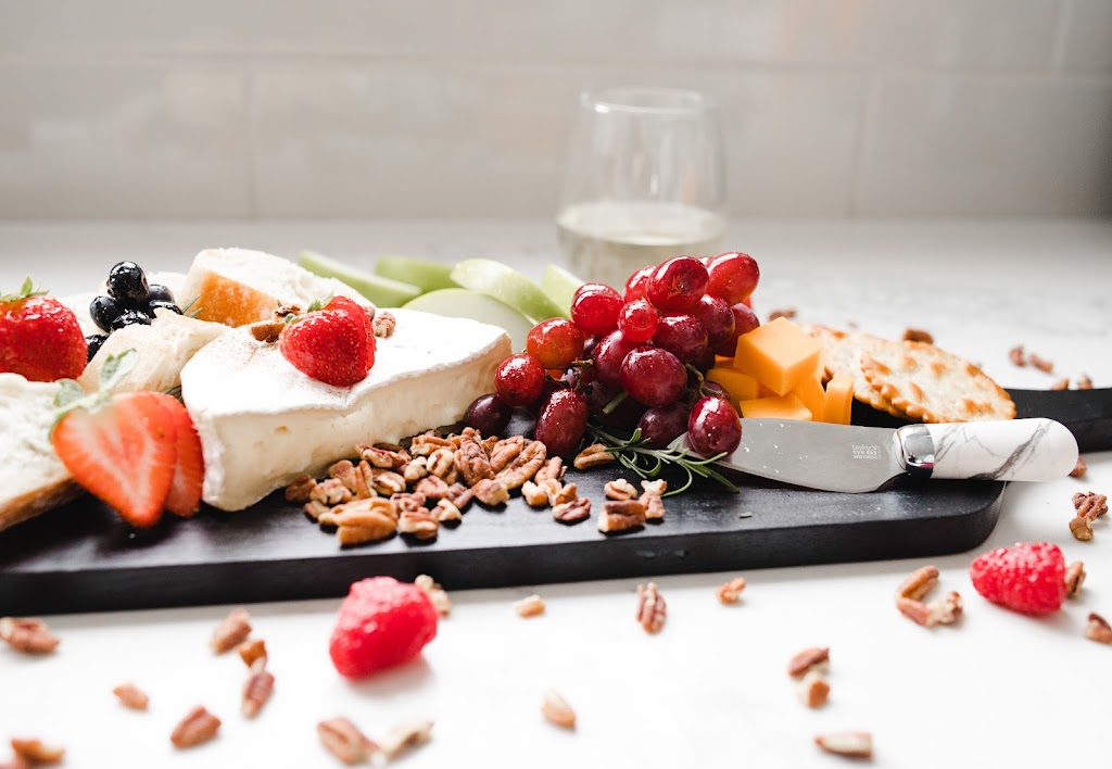 Crave - Kitchen & Deli | 1530 Plessis Rd, Winnipeg, MB R2C 5R5, Canada | Phone: (204) 222-5122
