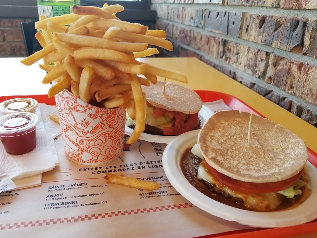 Dic Anns Hamburgers | 6110 Bd Louis-H. La Fontaine, Anjou, QC H1M 1S8, Canada | Phone: (514) 356-0853