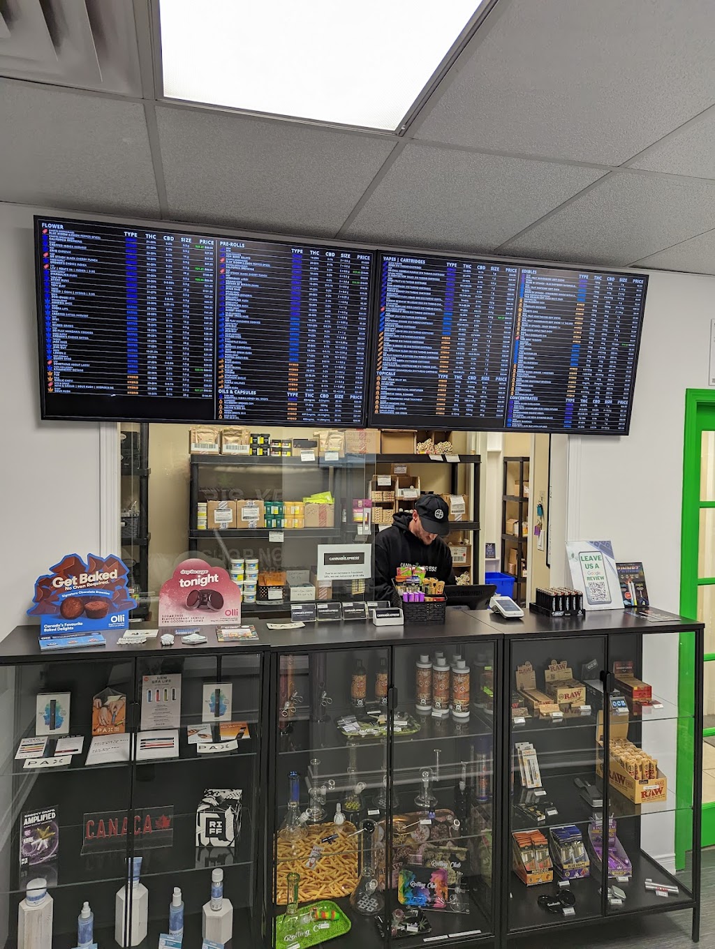 CANNABIS XPRESS | 1692 Central St Unit 1, Pickering, ON L1Y 1B3, Canada | Phone: (647) 243-4714