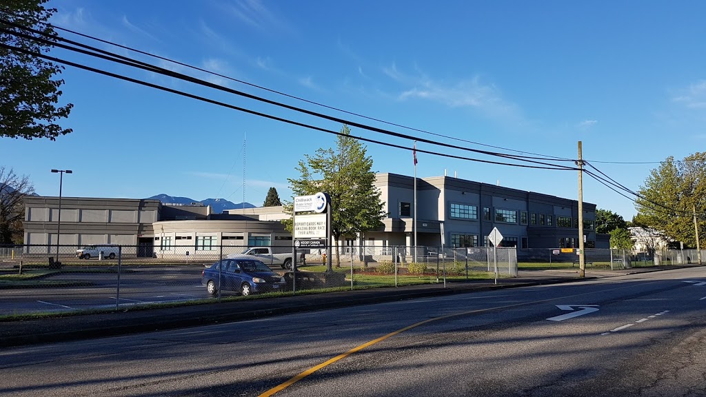 Chilliwack Middle School | 46354 Yale Rd, Chilliwack, BC V2P 2R1, Canada | Phone: (604) 795-5781