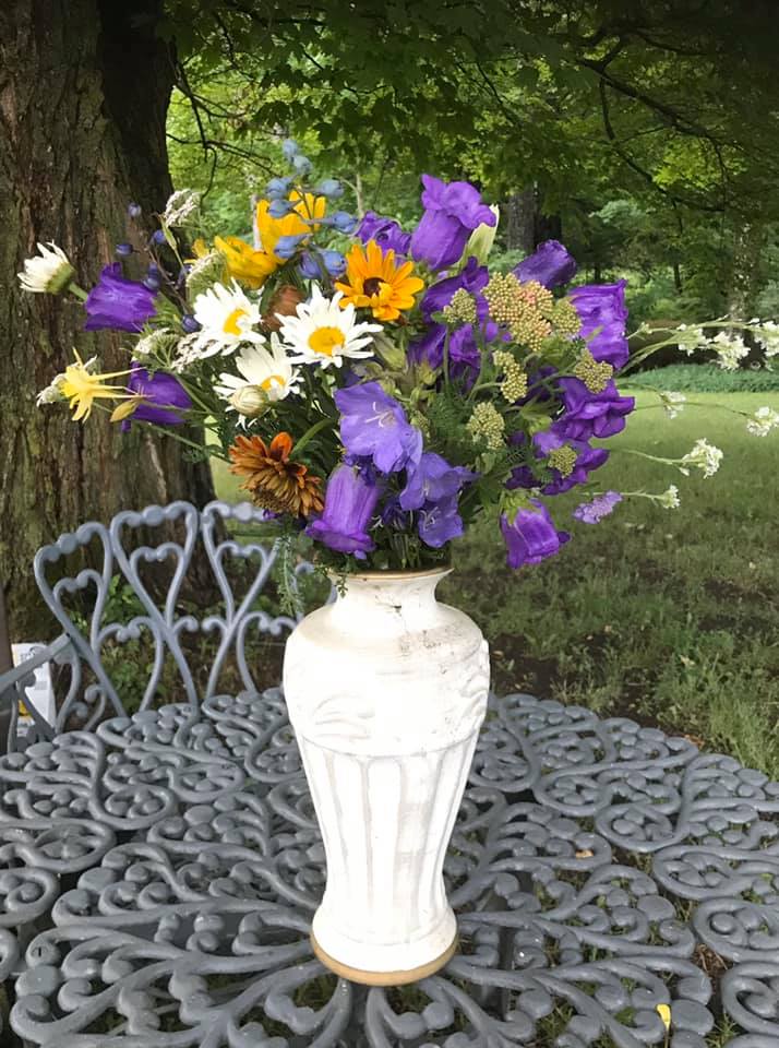 Les Jardins Sheffield | 51 Chem. Kingsmere, Chelsea, QC J9B 1G8, Canada | Phone: (819) 230-1223
