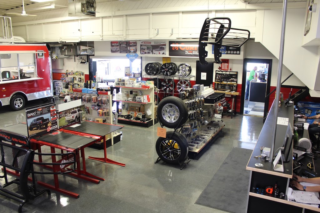 Action Trailers | 4728 Egremont Dr, Strathroy, ON N7G 3H3, Canada | Phone: (519) 245-8802