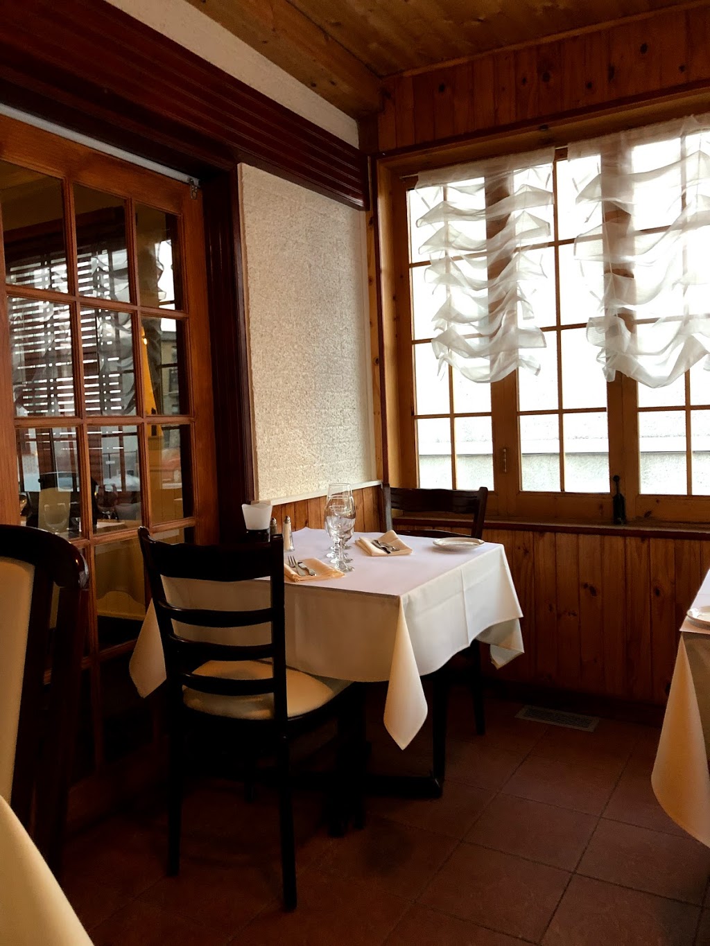 STEAK ETC | 168 Rue Saint-Louis, Saint-Eustache, QC J7R 1Y3, Canada | Phone: (450) 974-2727