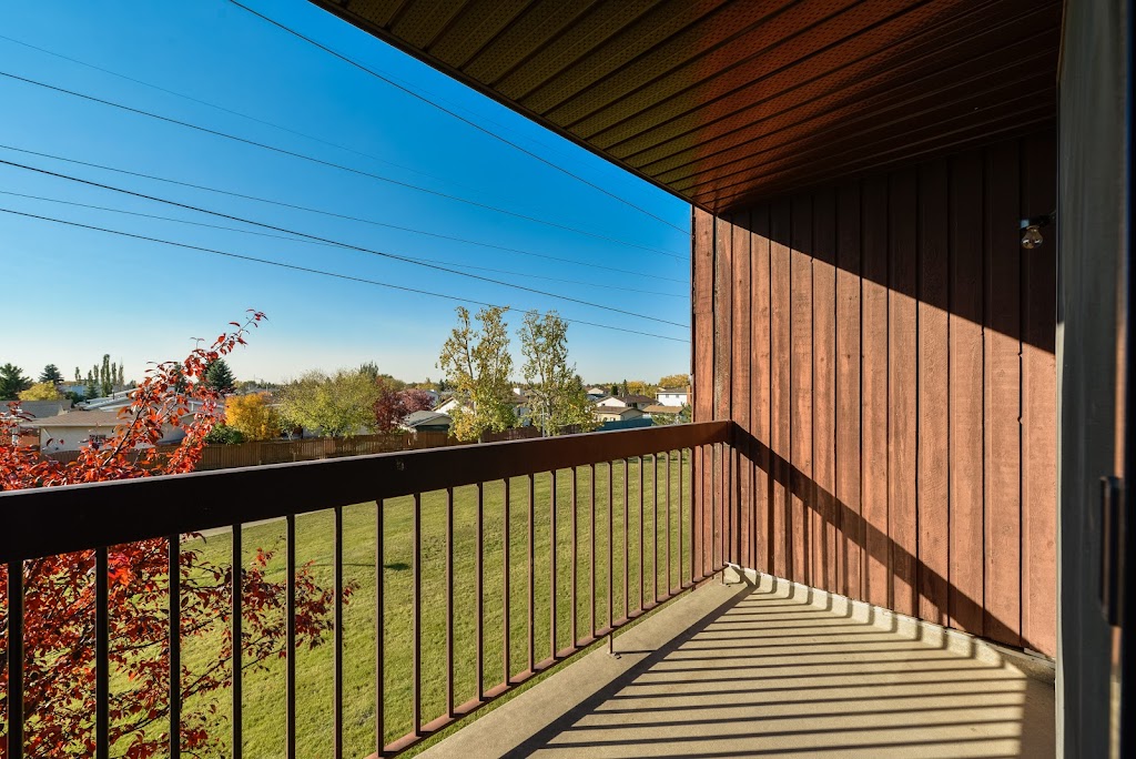 Lorelei House | 16304 100 St NW, Edmonton, AB T5X 5J6, Canada | Phone: (780) 414-0155