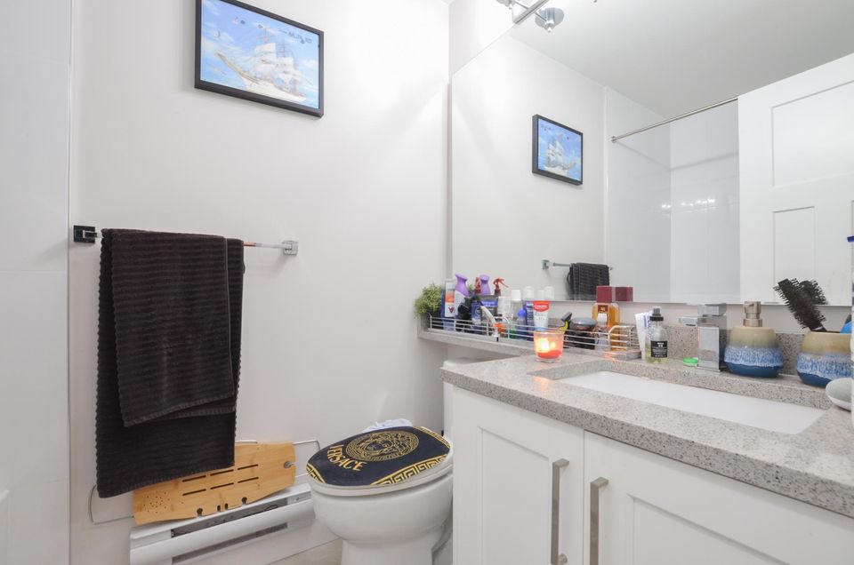 Greenfield Living | 19299 64 Ave, Surrey, BC V4N 6B4, Canada | Phone: (604) 780-8946