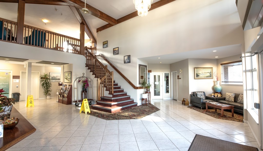 Gibsons Garden Hotel | 963 Gibsons Way, Gibsons, BC V0N 1V8, Canada | Phone: (604) 886-4638