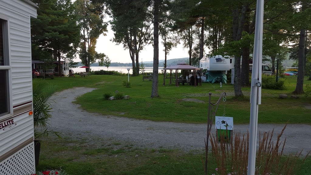Camping Leroux | 1050 Chemin des Diligences, Eastman, QC J0E 1P0, Canada | Phone: (819) 452-0589