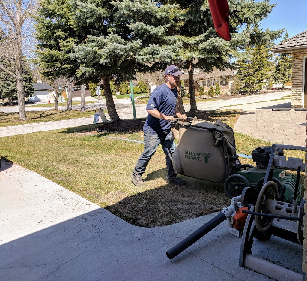 John Dicks Landscaping | 901 Redonda St, Springfield, MB R2C 2Z2, Canada | Phone: (204) 291-7778