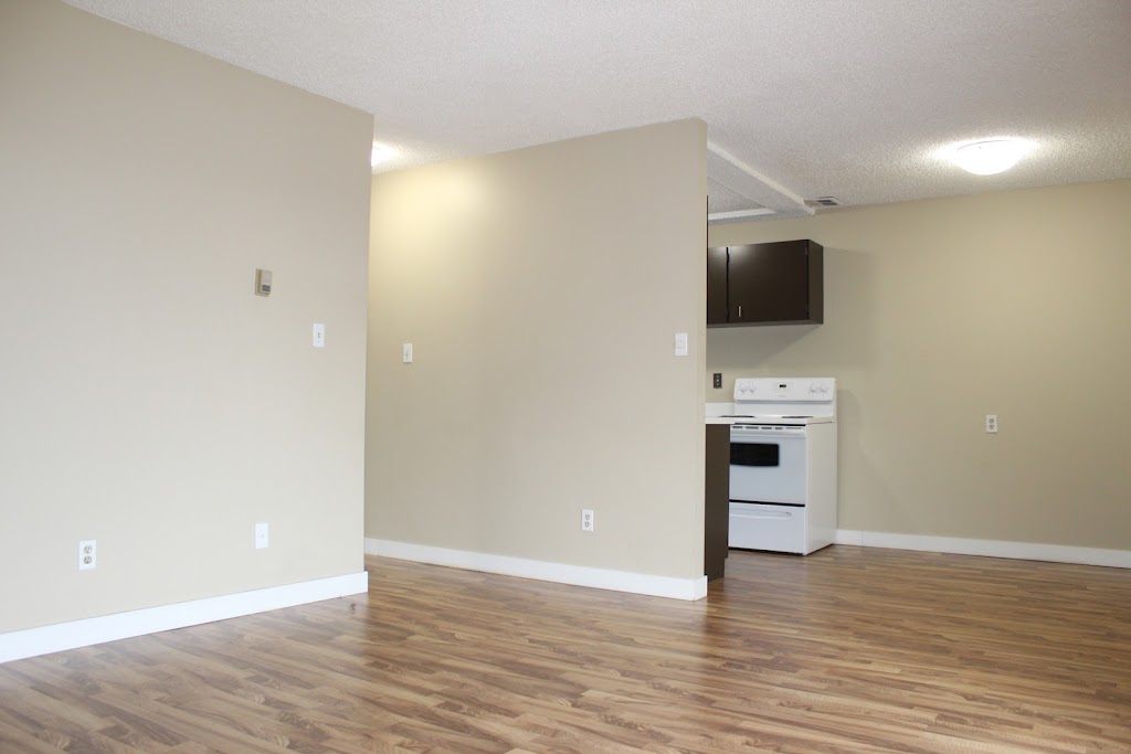 Jays Place Apartments | 520 5 St NE, Calgary, AB T2E 3W6, Canada | Phone: (403) 827-2596