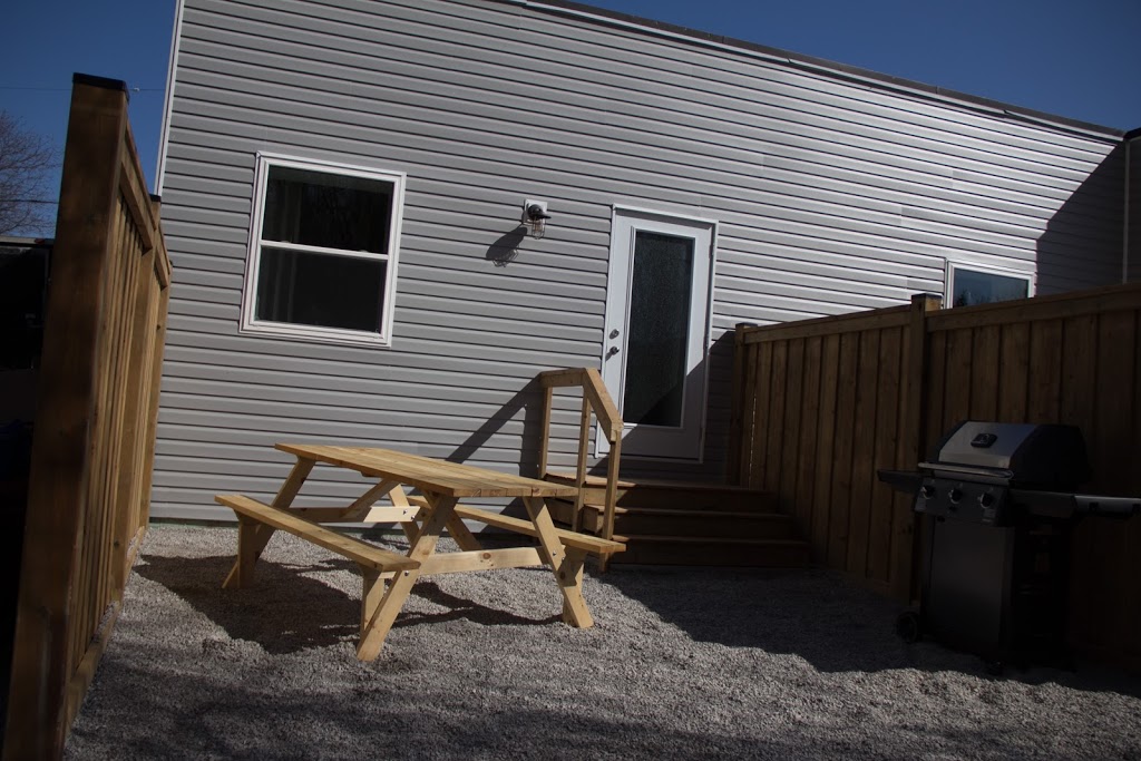 My Lighthouse Cottages | 2 Dover St, Dunnville, ON N1A 2W6, Canada | Phone: (289) 237-2154