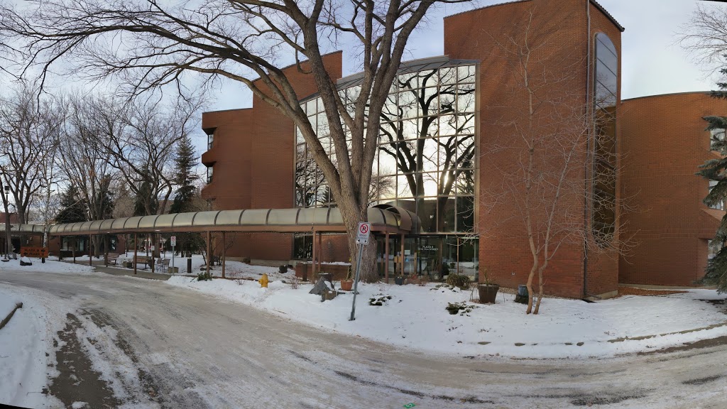 Virginia Park | 11033 76 St NW, Edmonton, AB T5B 4T2, Canada | Phone: (780) 479-2403