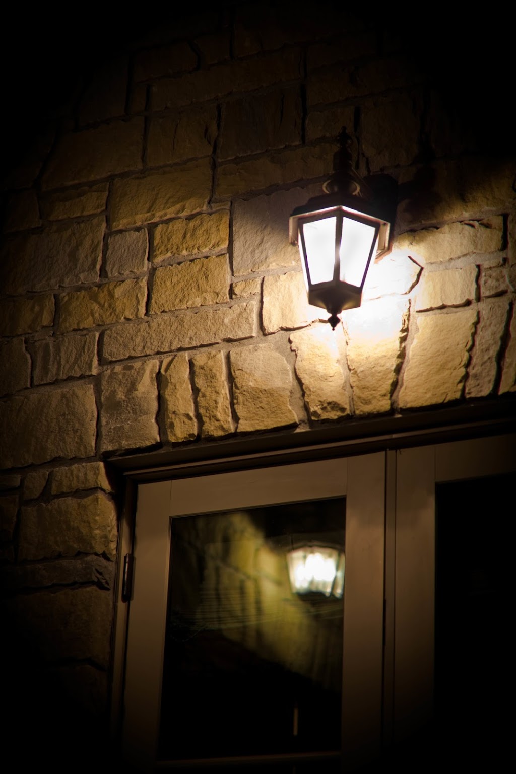 The Outdoor Lighting Co Ltd | 14-4312 Ogden Rd SE, Calgary, AB T2G 4V3, Canada | Phone: (403) 256-1605