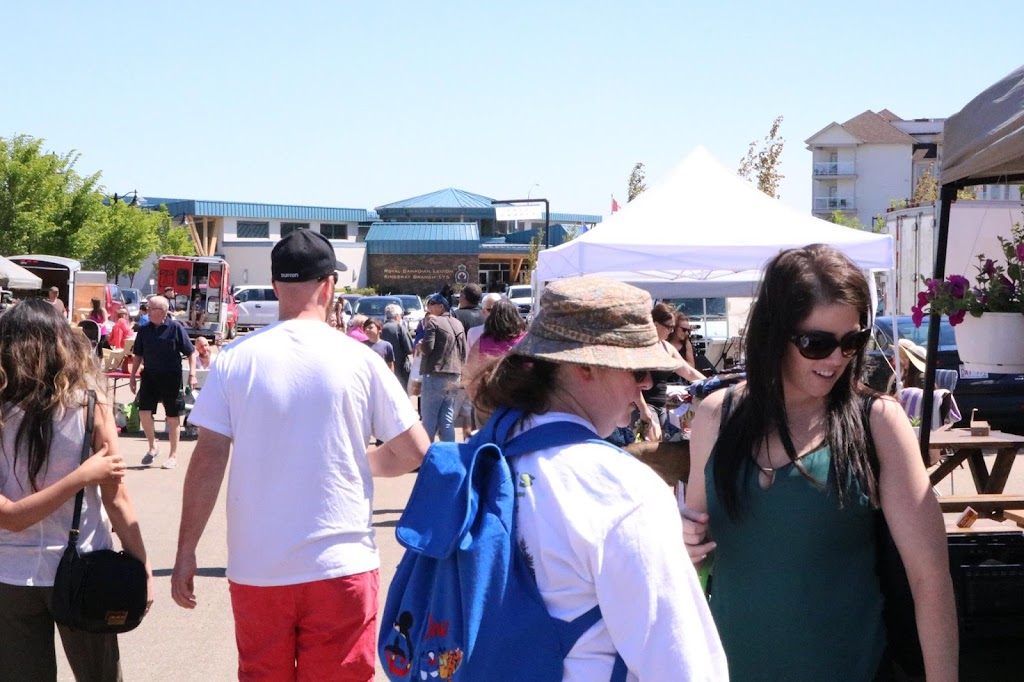 Miller Crossing Farmers Market | 14339 50 St NW, Edmonton, AB T5A 5J4, Canada | Phone: (780) 707-4688