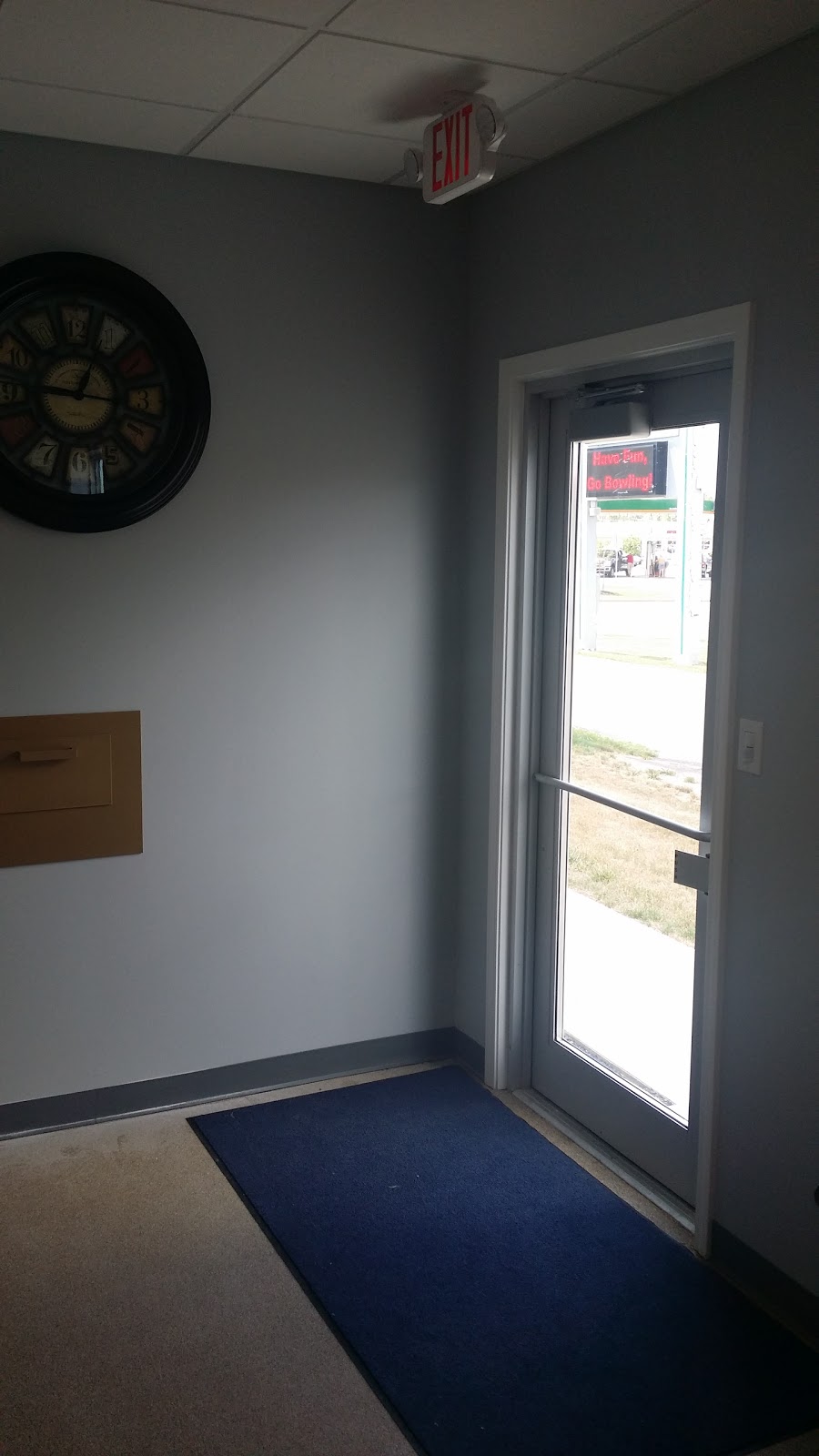 Island Ship Center | 1879 Whitehaven Rd, Grand Island, NY 14072, USA | Phone: (716) 773-6300