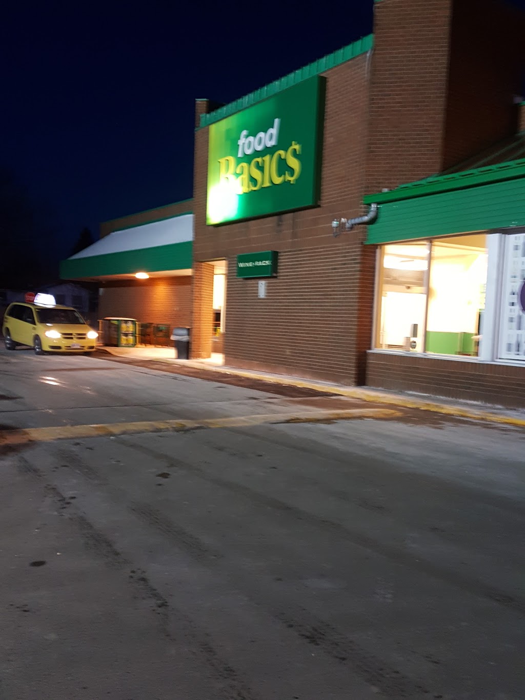 Food Basics | 6770 McLeod Rd S, Niagara Falls, ON L2G 3G6, Canada | Phone: (905) 356-1103