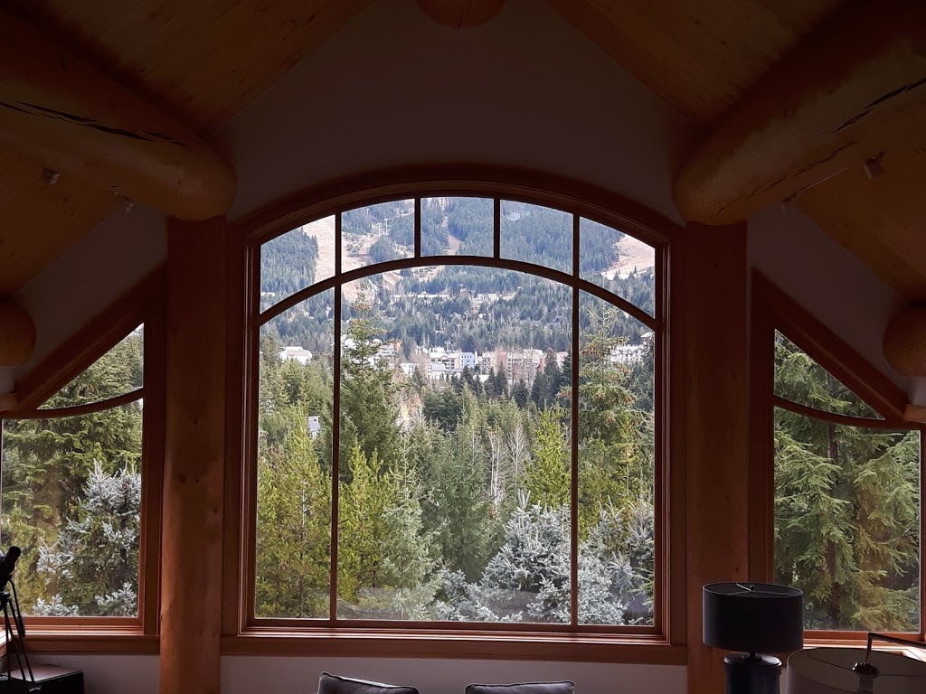 Alpine Shine Window Cleaning | 2104 Nordic Dr #3, Whistler, BC V0N 1B2, Canada | Phone: (604) 698-9395