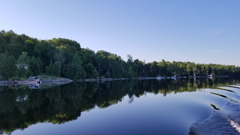 Tarmigan Camping | 907 CH Du Lac Poisson Blanc, Notre-Dame-du-Laus, QC J0W, Canada | Phone: (819) 767-2559