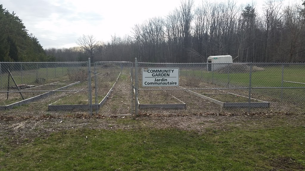 Canada Defence Construction | 16 Ramillies Rd, Borden, ON L0M 1C0, Canada | Phone: (705) 423-3868