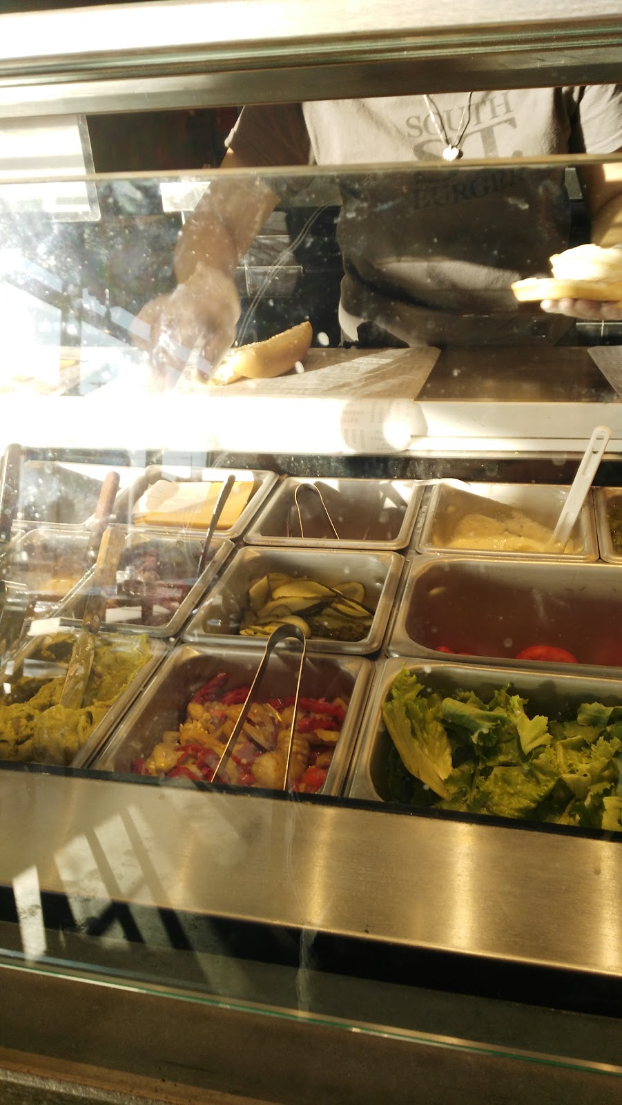 South St. Burger | 1740, 102 Richmond St N, London, ON N5X 4E9, Canada | Phone: (519) 433-4940
