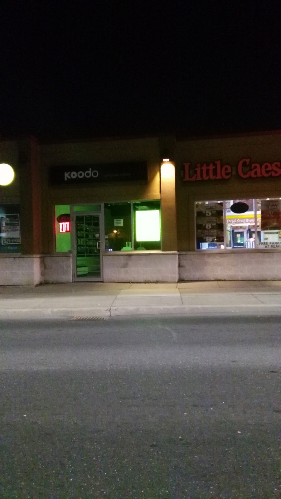 Little Caesars Pizza | 557 Main St E, Hamilton, ON L8M 1H9, Canada | Phone: (905) 524-1777