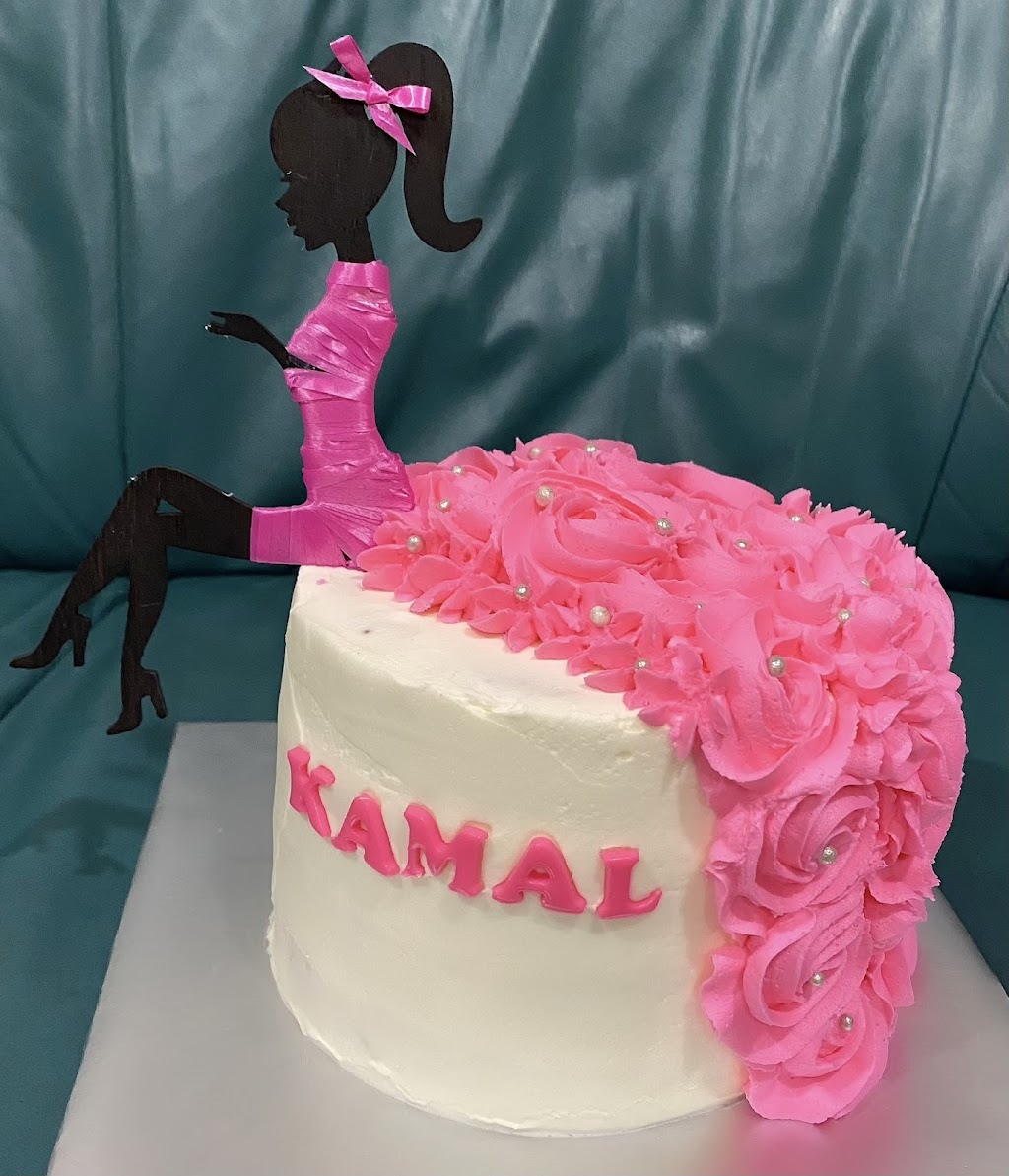 The Cake Tree | 1183 Falconridge Dr NE, Calgary, AB T3J 1A3, Canada | Phone: (403) 835-2241