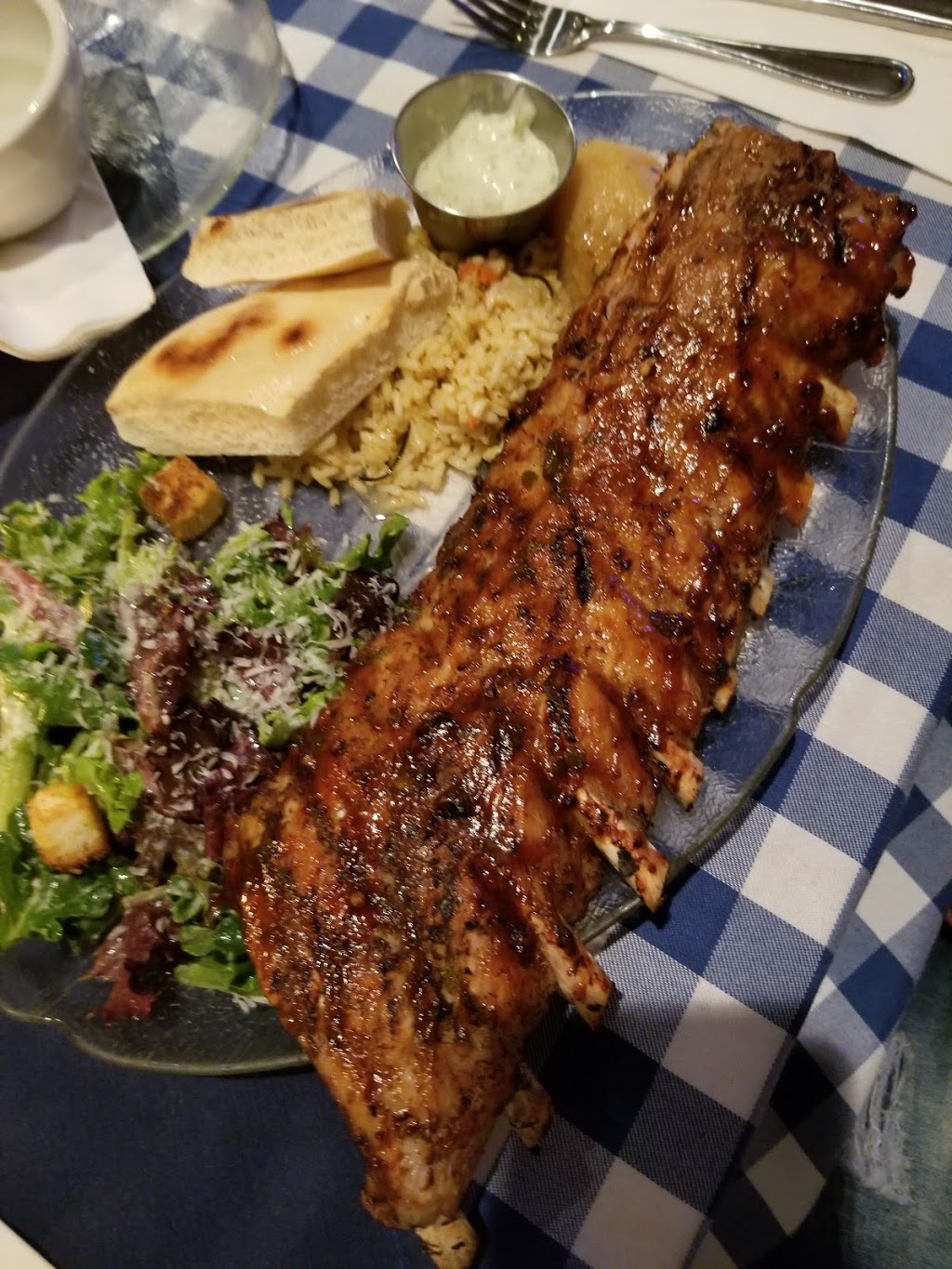 Stratis Mediterranean Grill | 1224 Trans-Canada Hwy, Sorrento, BC V0E 2W0, Canada | Phone: (250) 675-3677