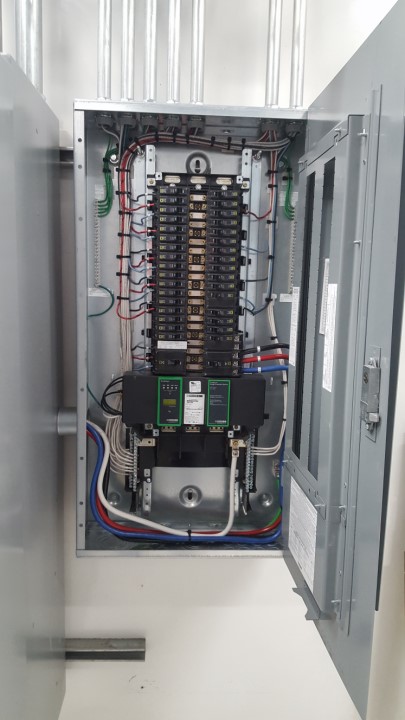 Switch Tech Electric Ltd. - Electrical Contractor | 18891 60a Ave, Surrey, BC V3S 8A2, Canada | Phone: (778) 926-5243