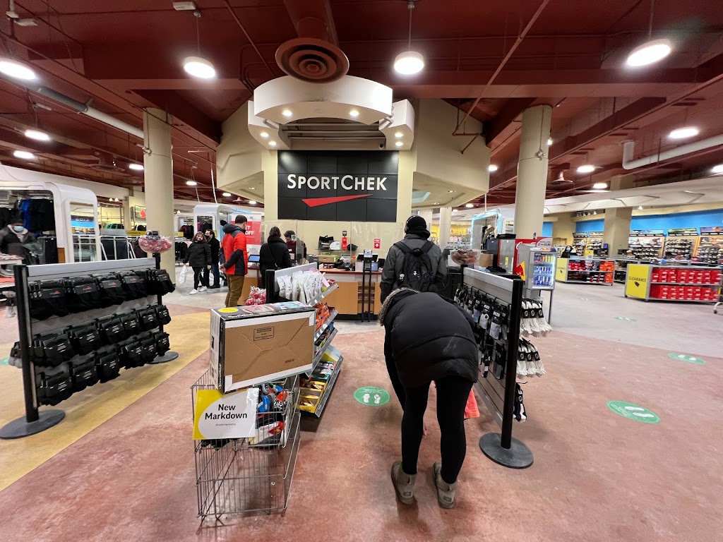 Sport Chek | 1200 St. Laurent Blvd Unit #Y005, Ottawa, ON K1K 3B8, Canada | Phone: (613) 741-3378